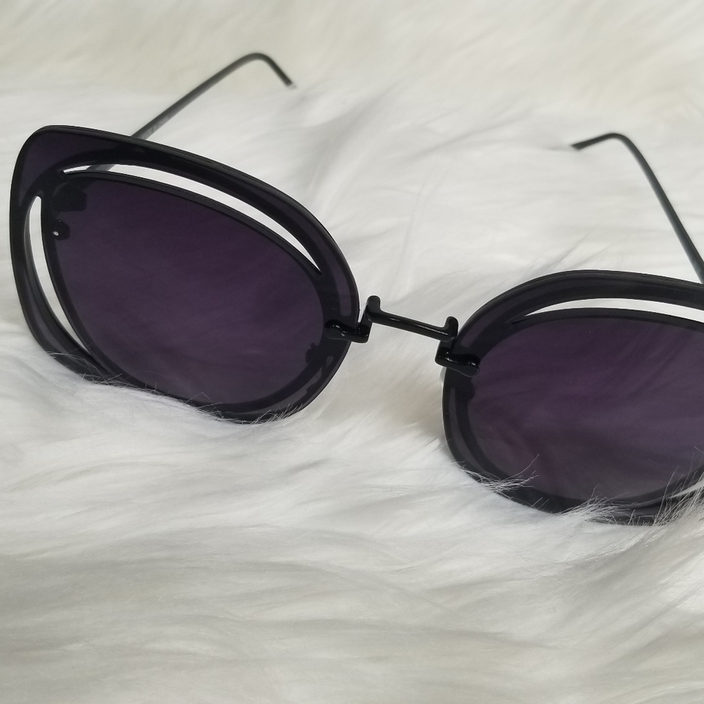SUNGLASSES - Picture 4 of 4